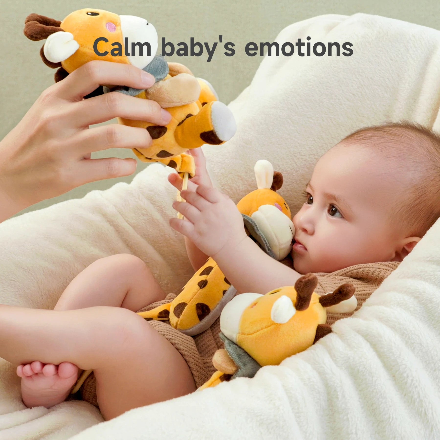 Infant's comfort with soft teething ring giraffe rattle toy